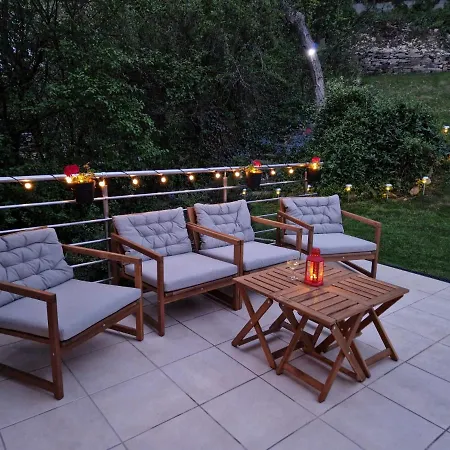 Apartment Szamosvilla - Bbq, 8bdrm, Very Close To Center Budapest