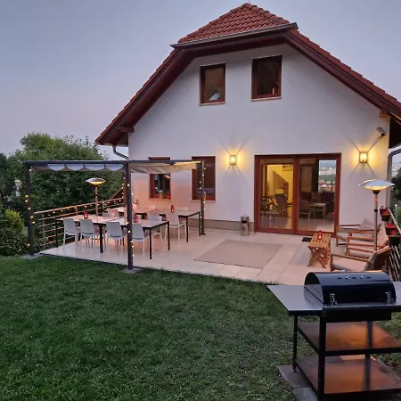 Szamosvilla - Bbq, 8bdrm, Very Close To Center * Budapest
