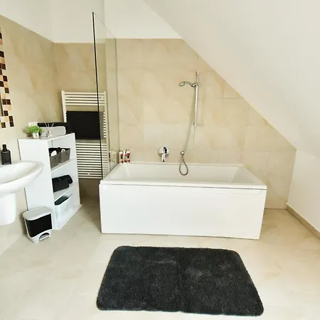 Szamosvilla - Bbq, 8bdrm, Very Close To Center * Budapest